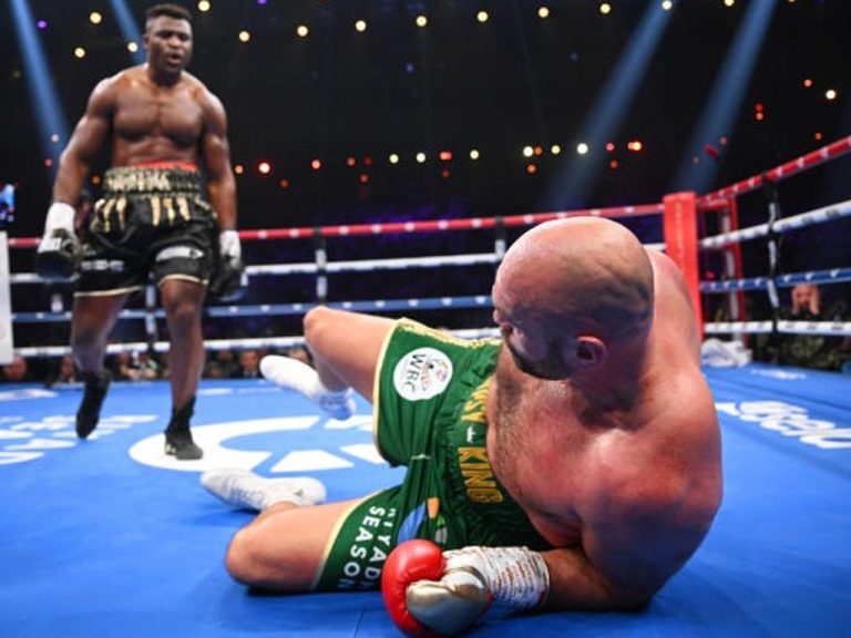 Boxe : La victoire falsifiée de Tyson Fury face à Francis Ngannou