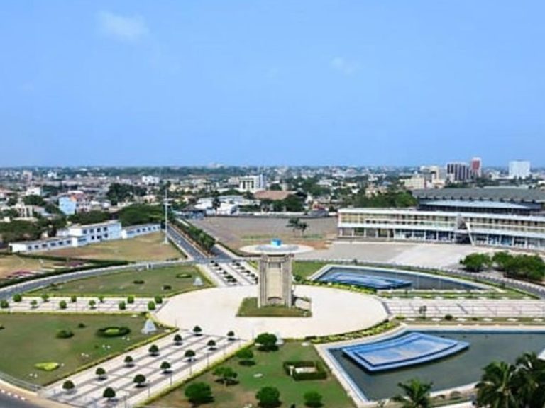 Togo : Lomé, la capitale émergente de la régulation financière en Afrique